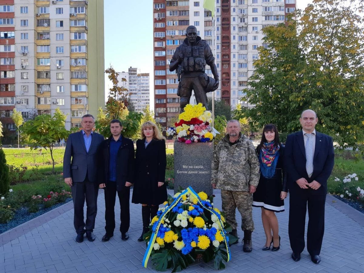 IMG-806c475d2df41f18ec1fcca761c76dd2-V